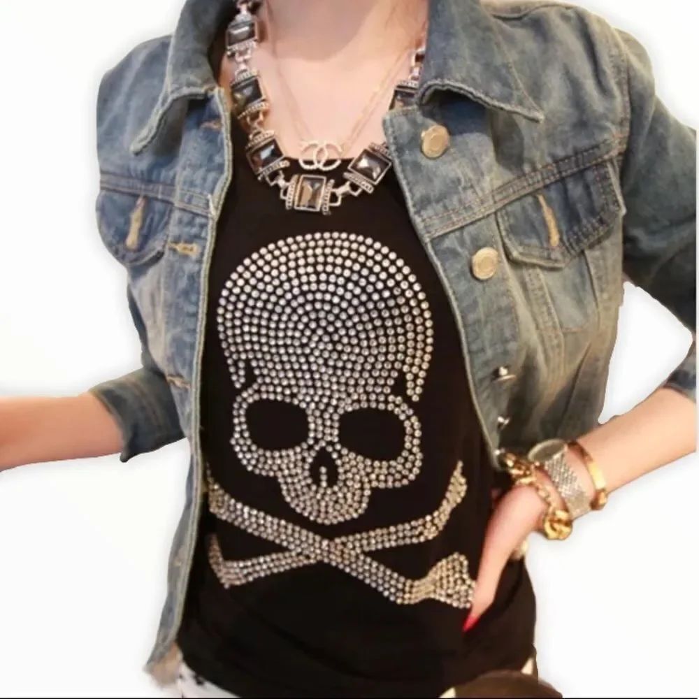 Black Short Sleeve Diamond Studded Graphic Skulls Crossbones Tees T-Shirt NEW